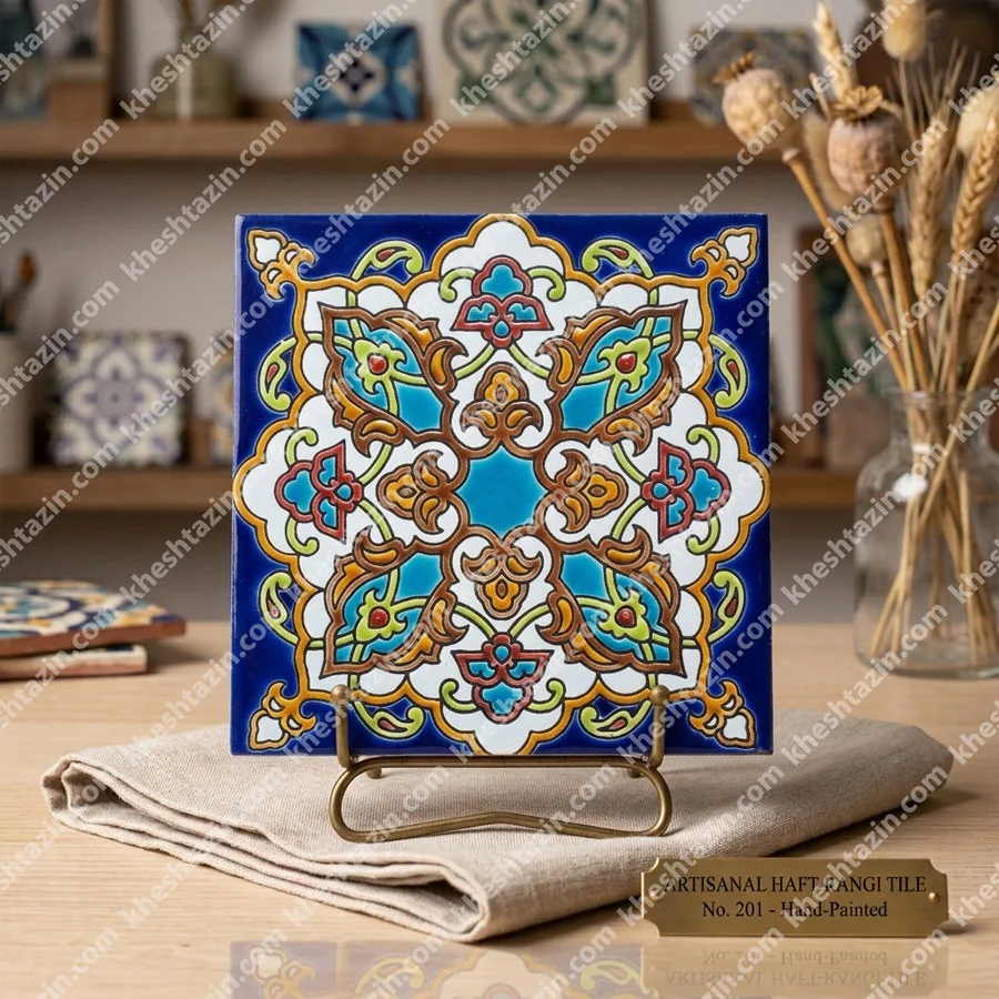 کاشی هفت‌رنگ «نگار فیروزه‌ای لاجورد»