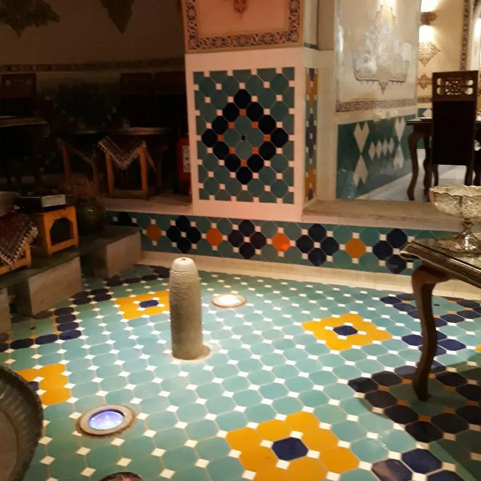 کاشی سنتی هشت ضلعی - تصویر 7