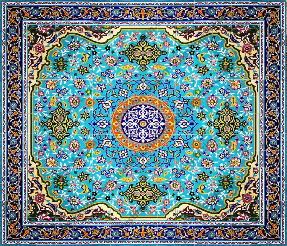 کاشی هفت رنگ طرح قالیچه