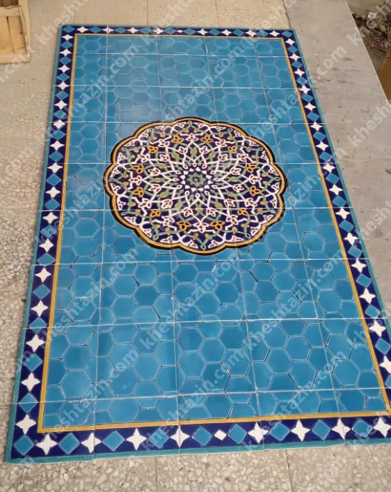 کاشی هفت‌رنگ شمسه گل‌وبوته لاجوردی - تصویر 4
