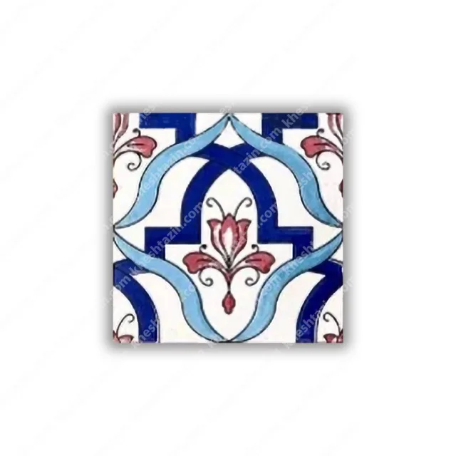 کاشی هفت‌رنگ نقش لاله و چهارپر نیلی