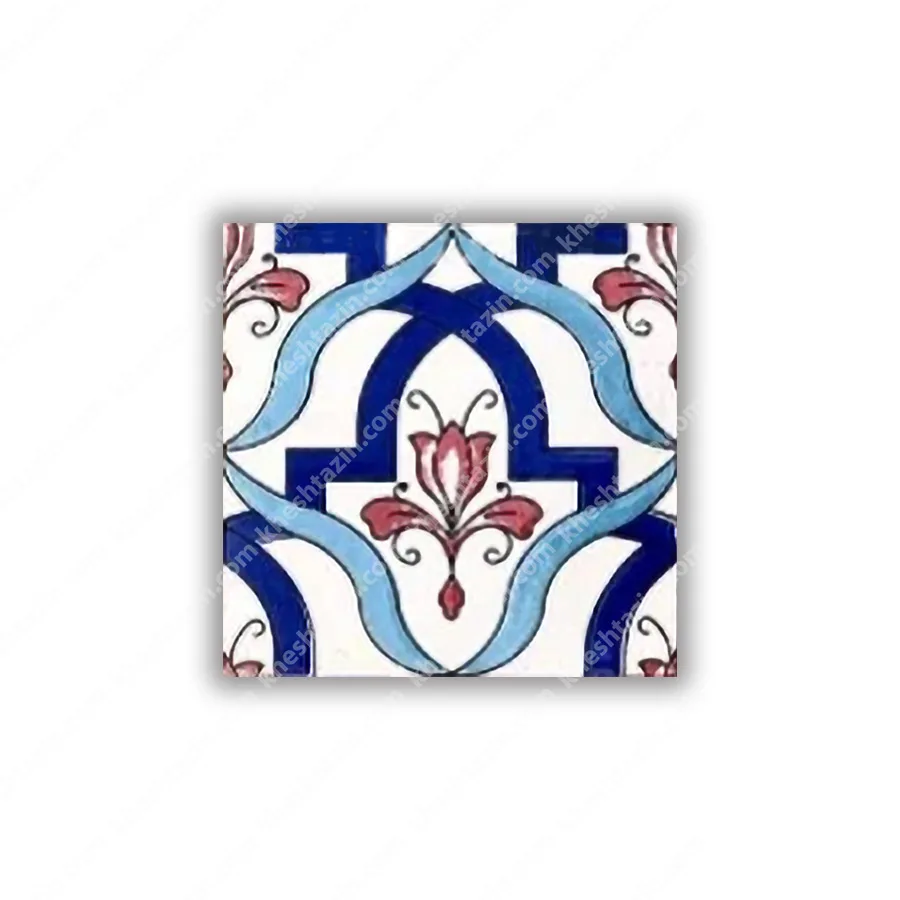 کاشی هفت‌رنگ نقش لاله و چهارپر نیلی