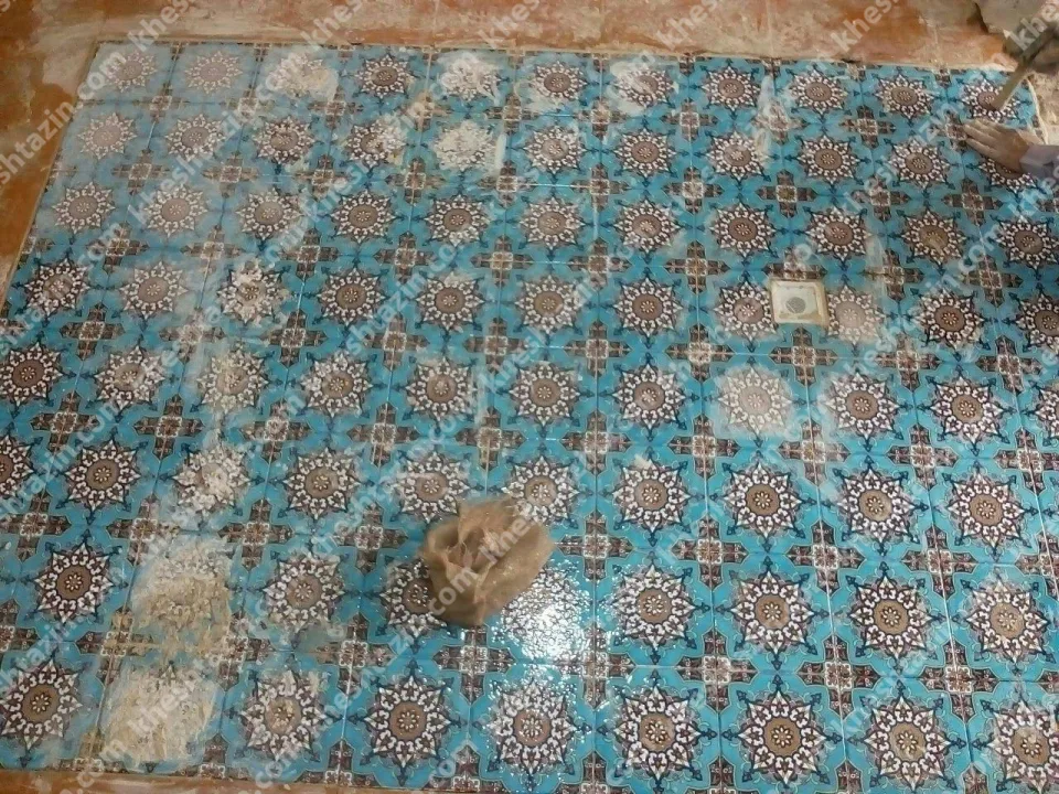 کاشی سرامیک طرح شمسه فیروزه‌ فام - تصویر 2