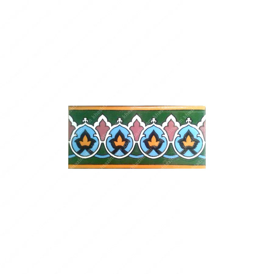 کاشی حاشیه و قرنیز