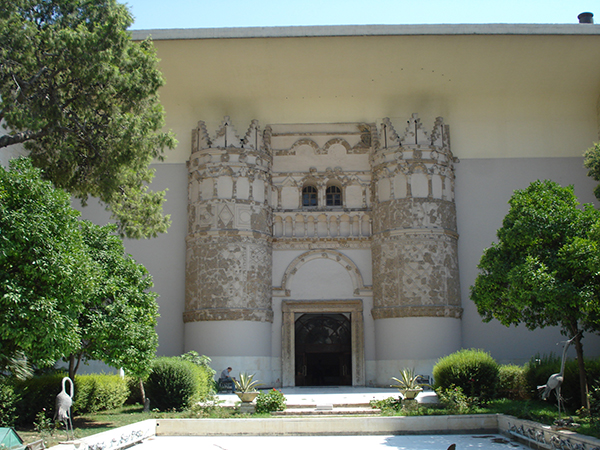 مدخل ورودی قصر الحیر غربی
